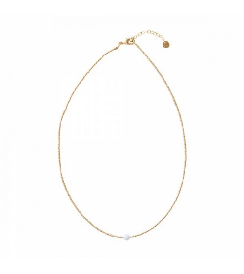 Fairtrade sustainable necklace, golden necklace.