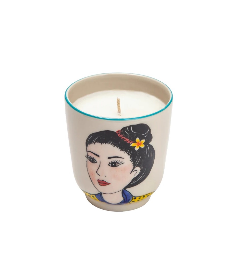 Return To Sender Scented Candle Floral "women of the world" Thailand - medium