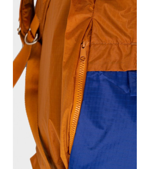 Susan Bijl Foldable Backpack Sample and Electric Blue L